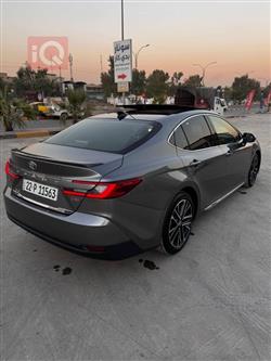 تۆیۆتا کامری